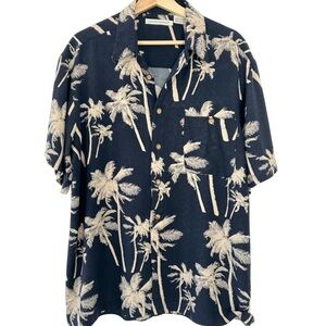 MEN’S HAWAIIAN SHIRT SZ LARGE NAVY/OFF-WHITE TROPICAL BEACHY
